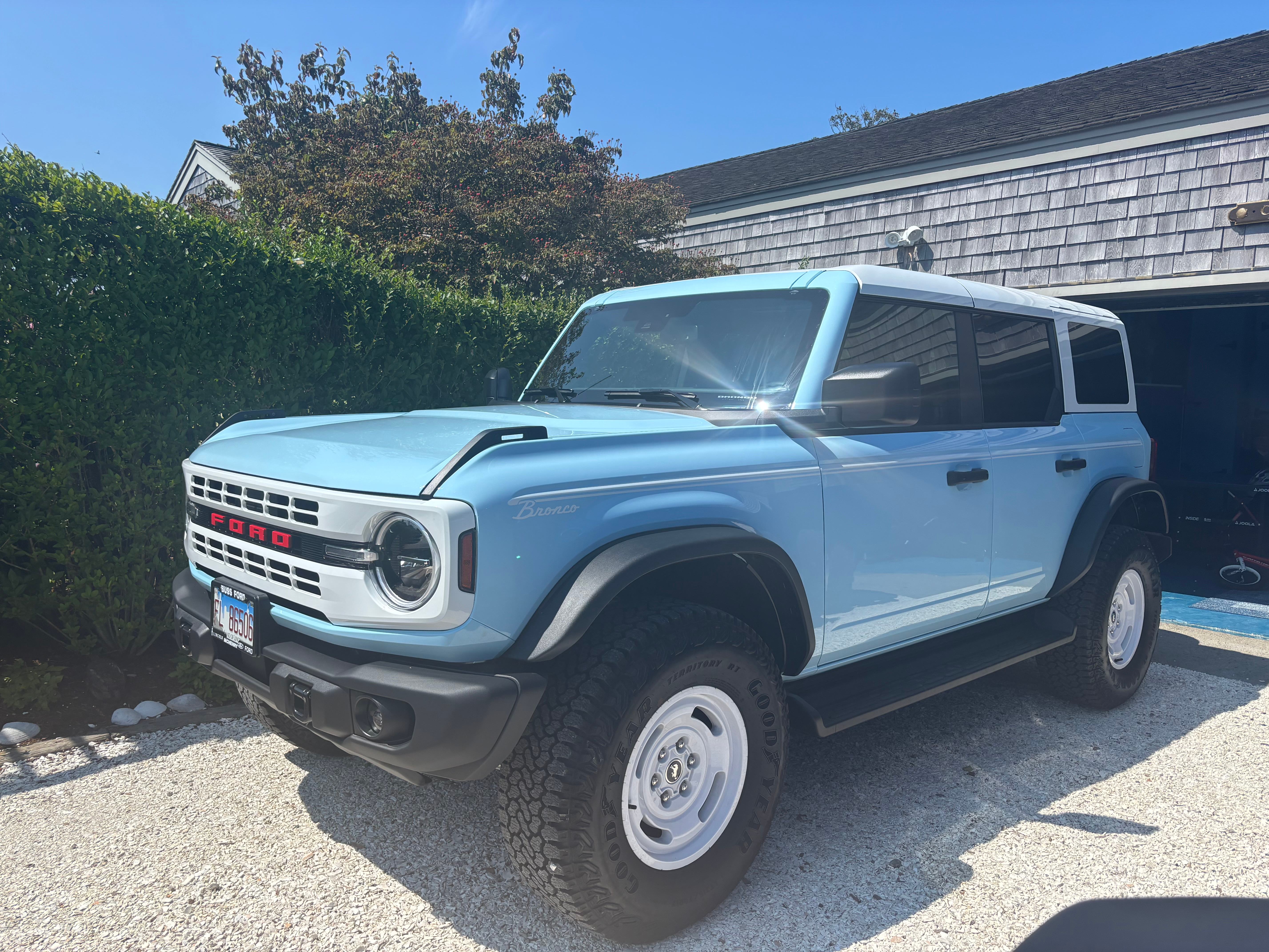 Ford Bronco front three-quarter view
